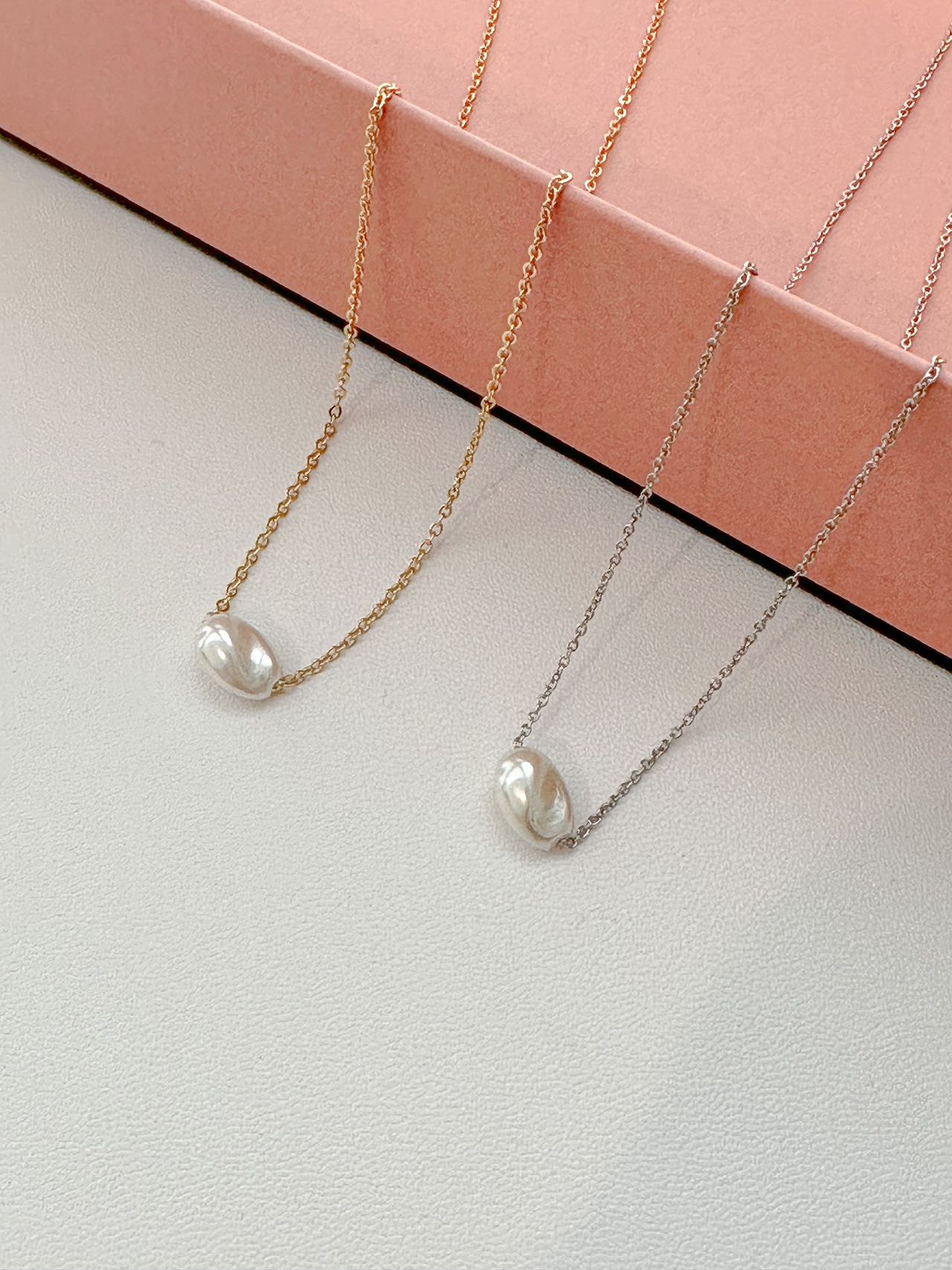 Plain Acrylic Pearl Chain Necklace