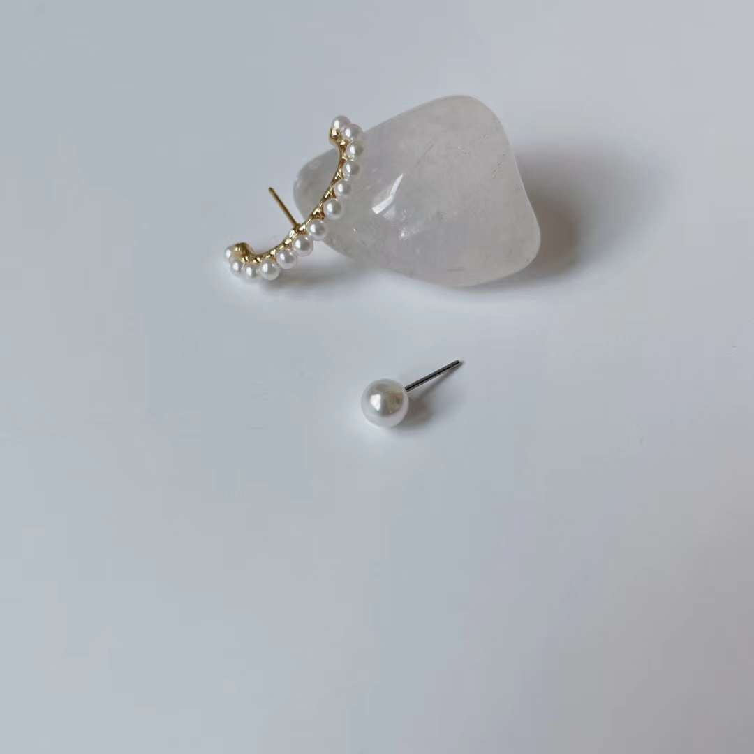 Unbalance Pearl Earring Set