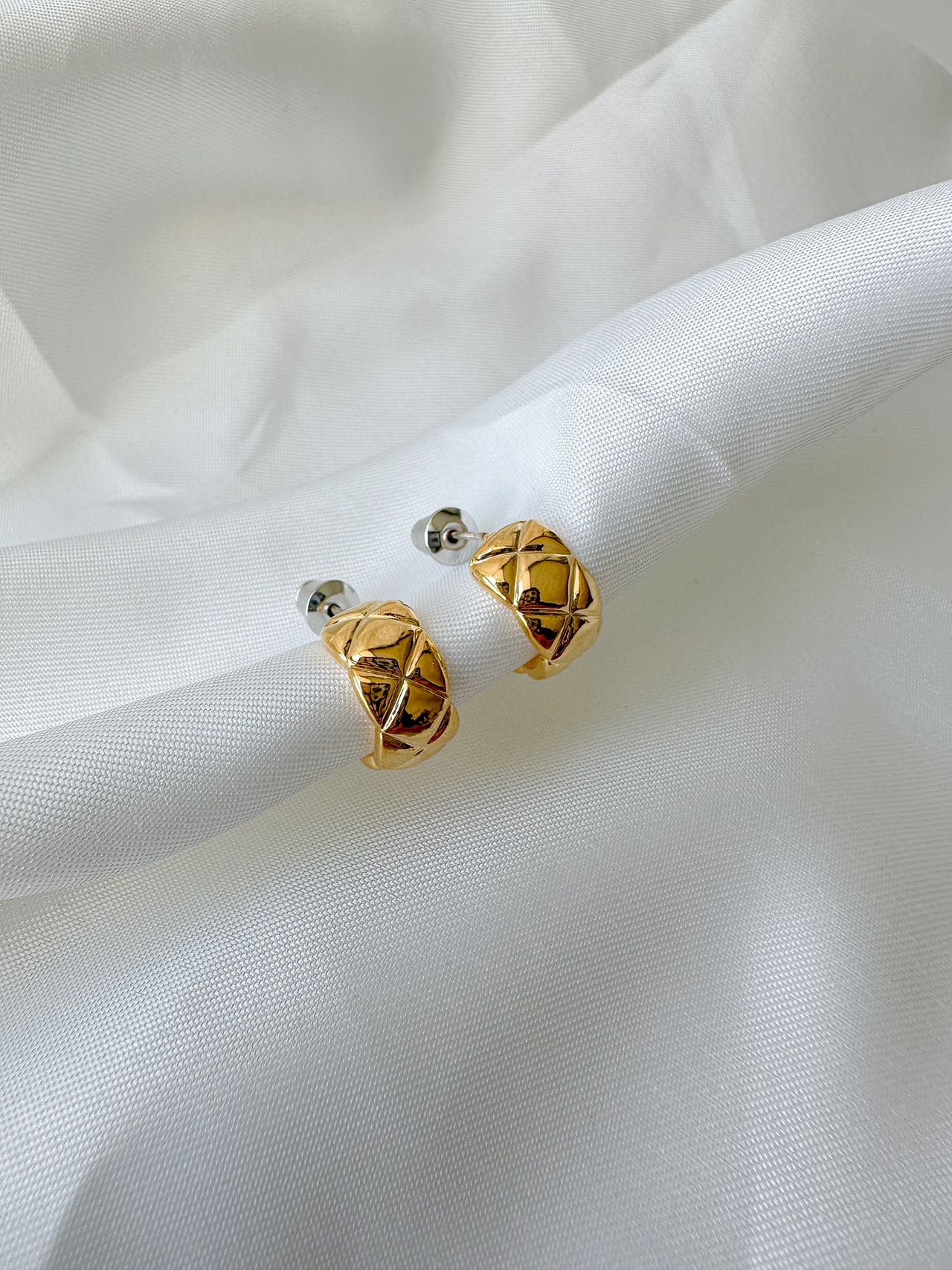 Classic Coco Hoop Earrings |  0.8*1.3cm